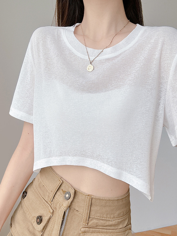 Ice silk knitted blouse for women with half-sleeved short-sleeved T-shirt loose sunscreen air conditioning shirt design black top summer