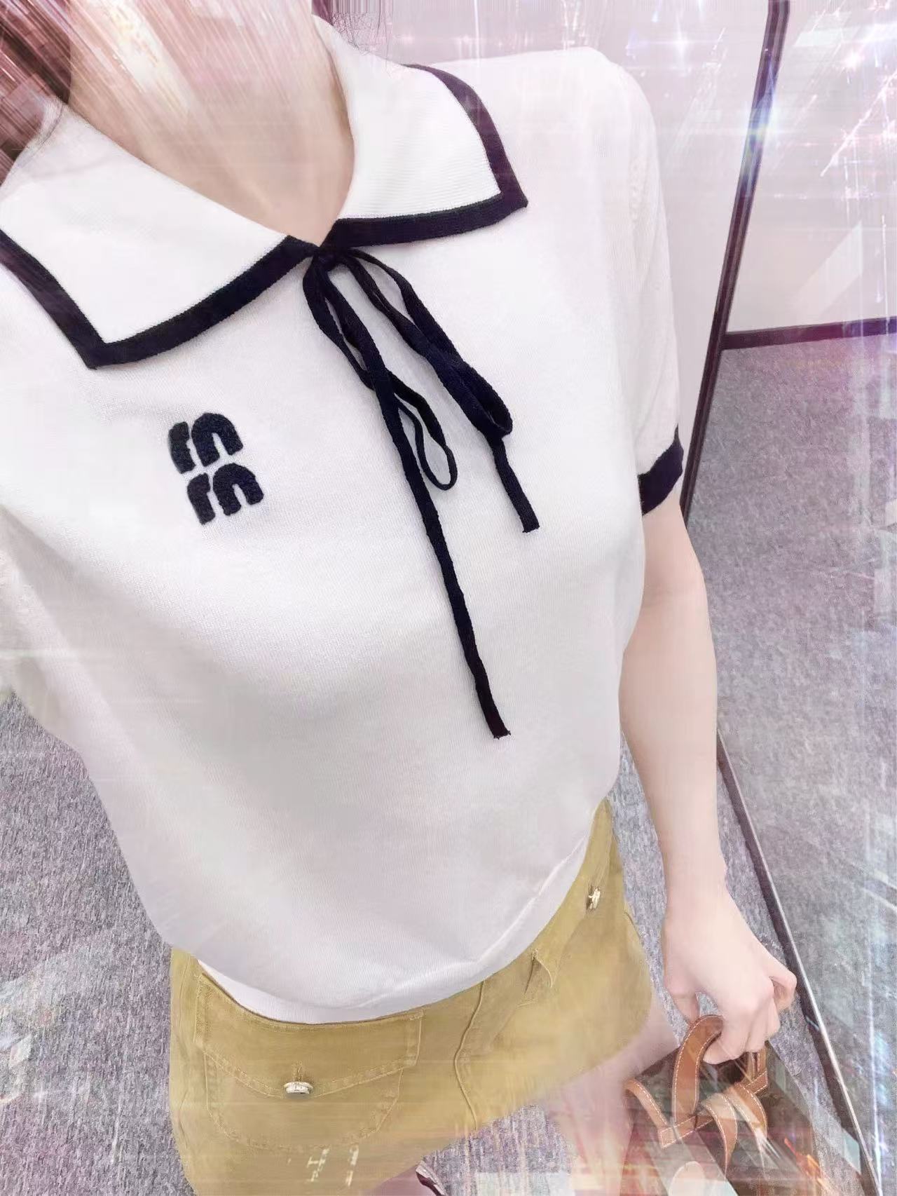 25 spring and summer new product age-reducing style letter contrasting color POLO lapel strap bow knitted short-sleeved top