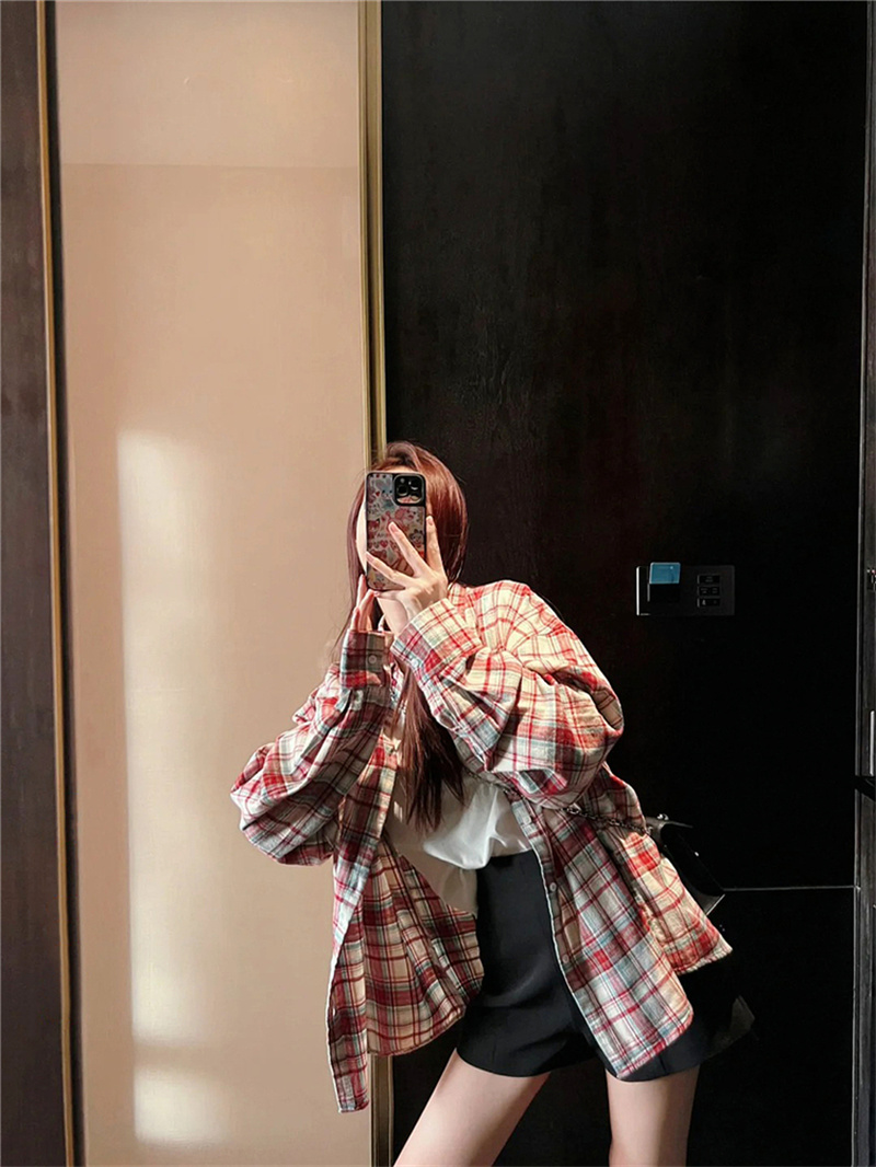 Retro plaid shirt jacket early autumn clothes for women 2025 new top design niche loose temperament shirt