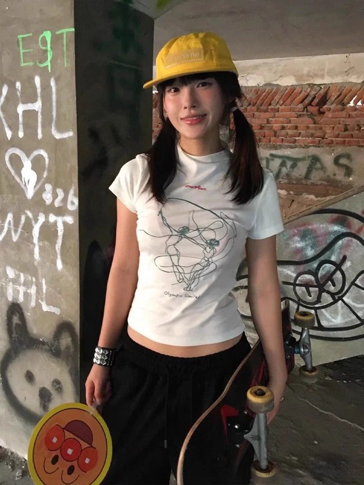 Front shoulder short sleeves, high elastic new summer slim and stylish top