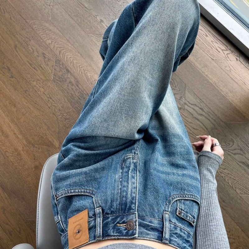 2025 spring and summer new wide-leg pants retro straight jeans women's high waist slimming draping loose floor pants