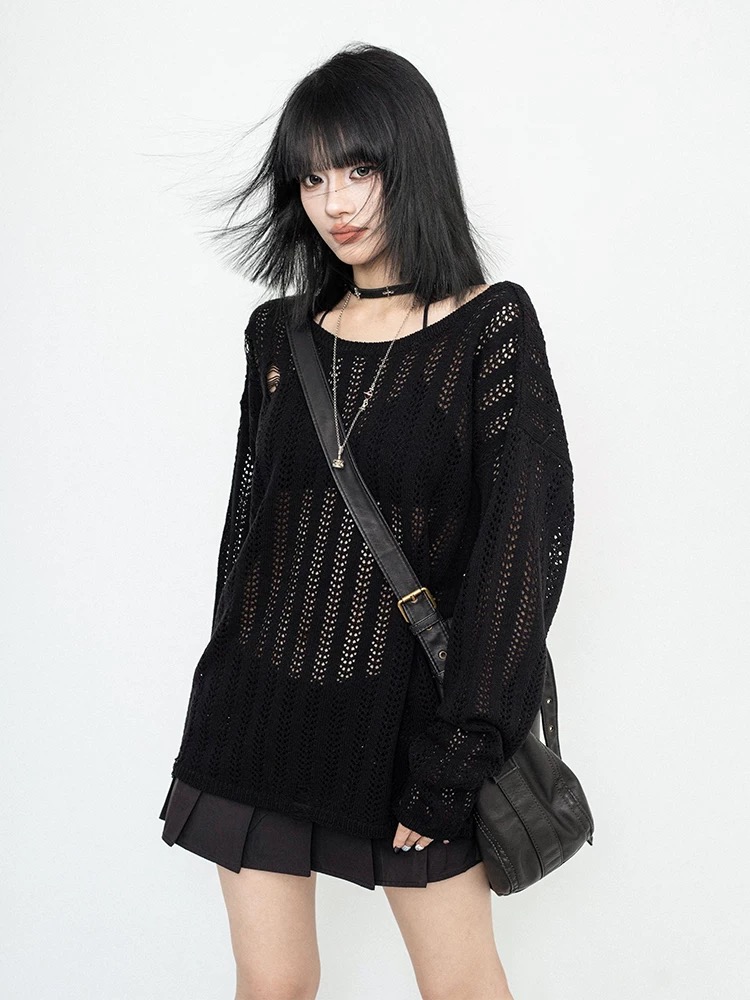 American hot girl knitted sunscreen blouse for women 2025 new spring and summer loose lazy style hollow top