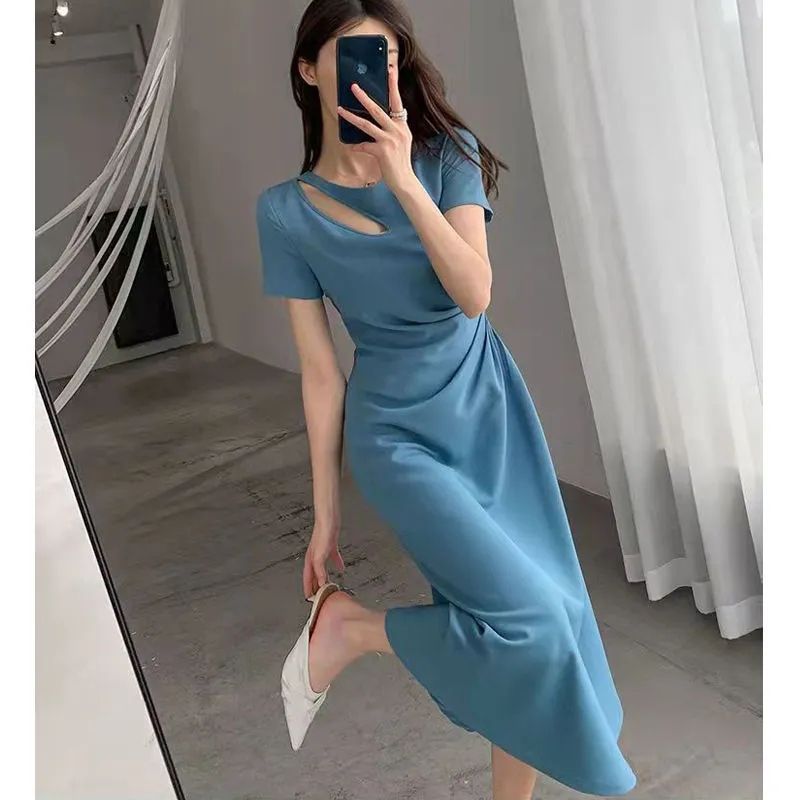 Women's 2025 summer new hollow French temperament slim design waist-helming long skirt summer niche