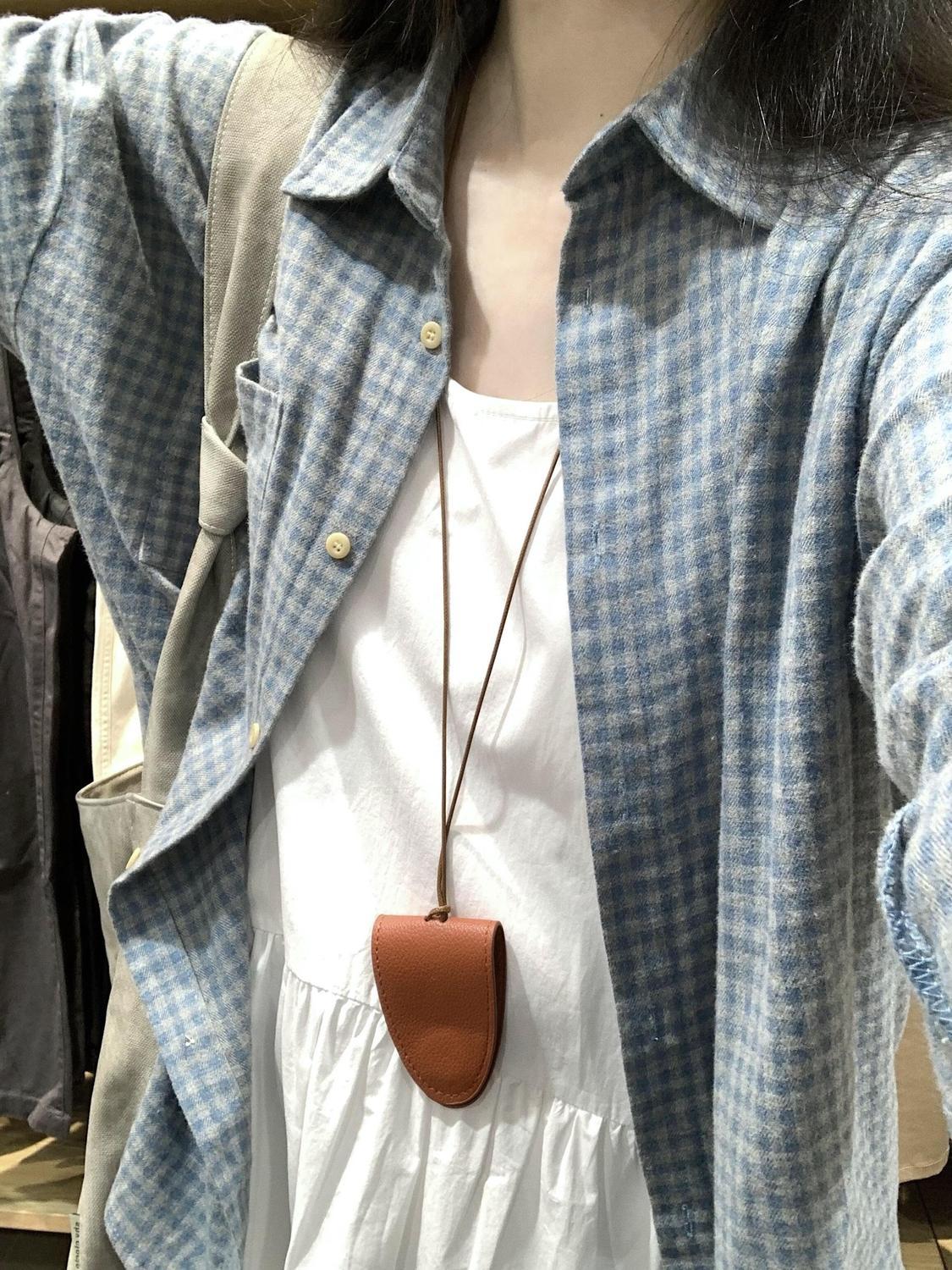 Blue retro grinding plaid shirt with inner layered vest for women's autumn and winter shirt jacket plaid shirt long sleeves