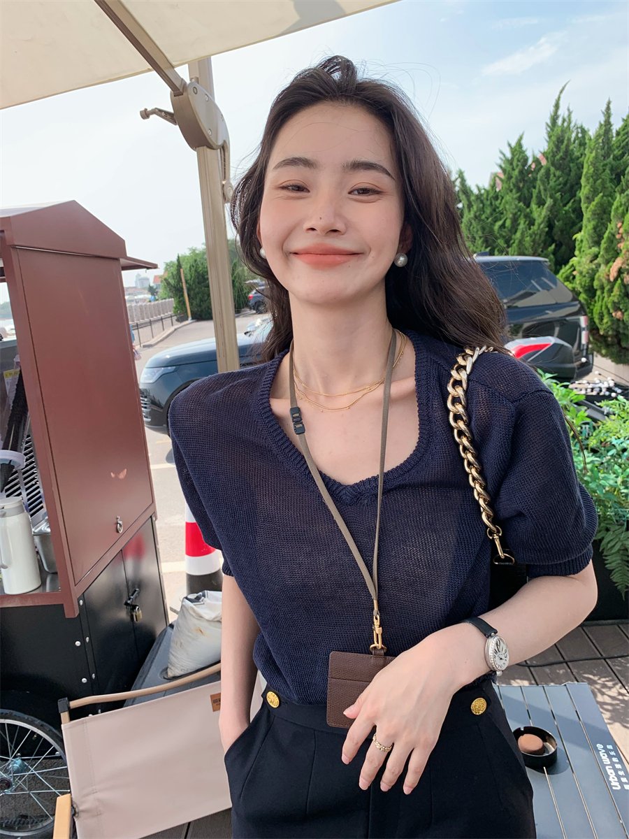 已出貨 100%漢麻薄透V領通勤針織衫短袖t恤女上衣
