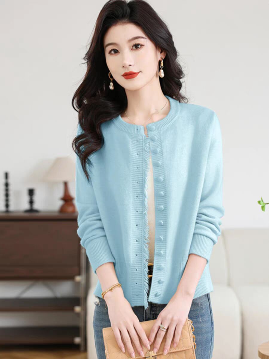 Small fragrant jacket for women in spring and autumn 2025 new fashionable tassel fashion knitted cardigan loose short top