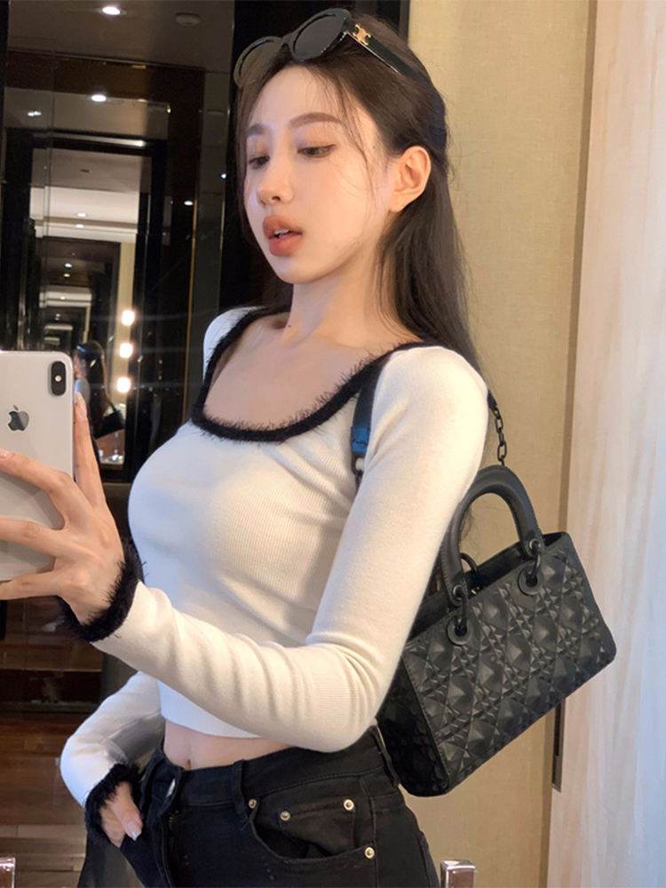 Square collar inner bottom shirt for women's autumn and winter high-end sweet and spicy short top