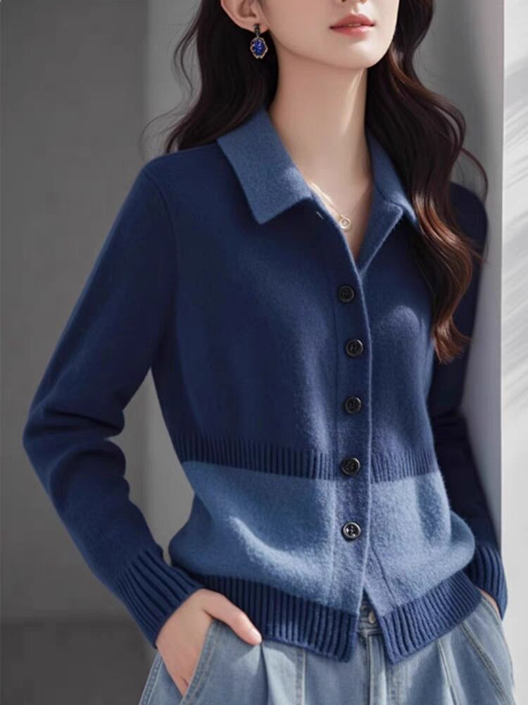 Fashionable and stylish niche and beautiful tops, super high-end and versatile, lazy style blue knitted sweater