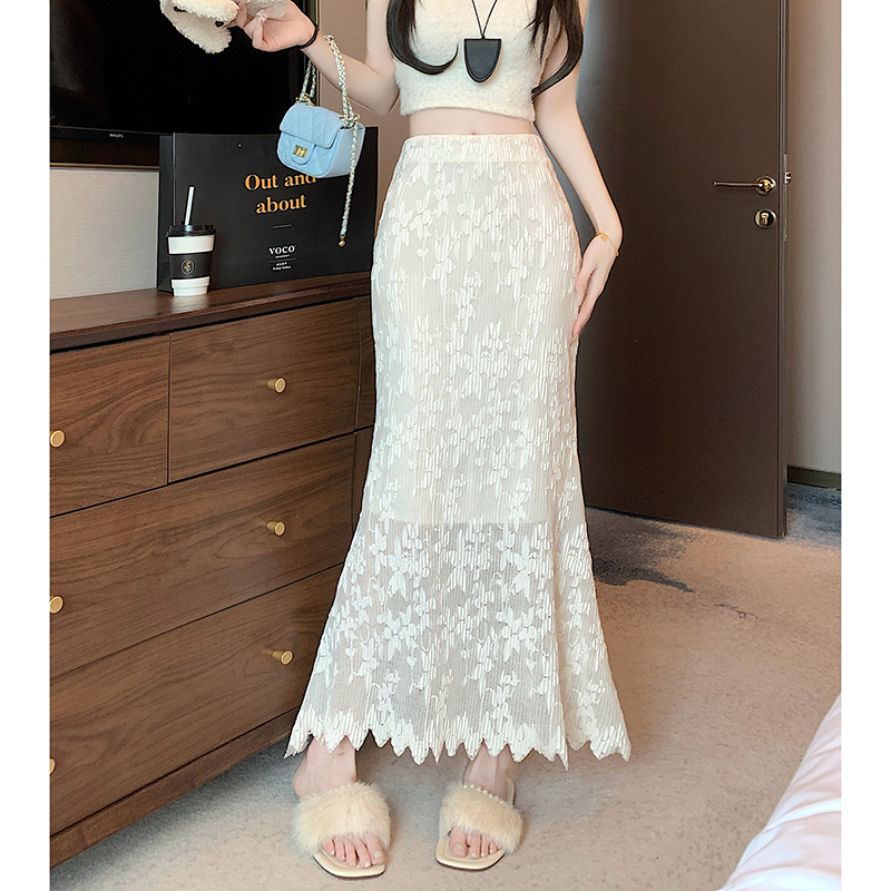 Real shot French retro lace hip fishtail long skirt irregular design and versatile slim skirt