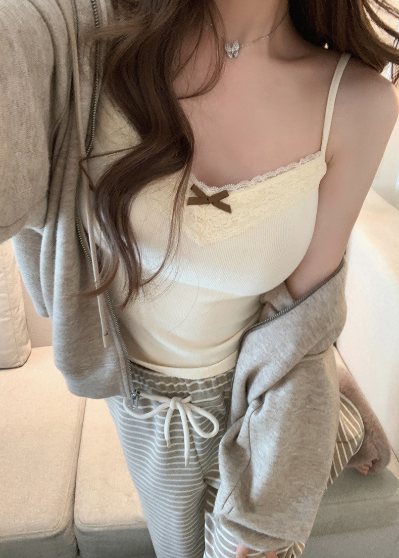 已出貨 辣妹吊帶小背心女2025新款蕾絲花邊外穿美背內搭短款上衣