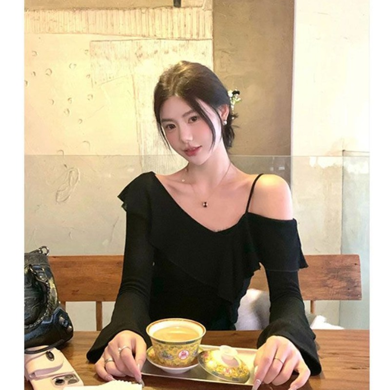 Black ruffled one-shoulder base shirt for women's tea style unique and exposed shoulders