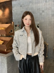 Real shot, original fabric, three-branded small-flavored baseball uniform for women, autumn short style, high-end cardigan jacket