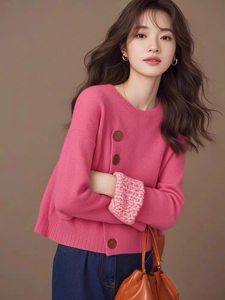 Small scent style design slanted button inner sweater sweater 2025 spring new women's slim top