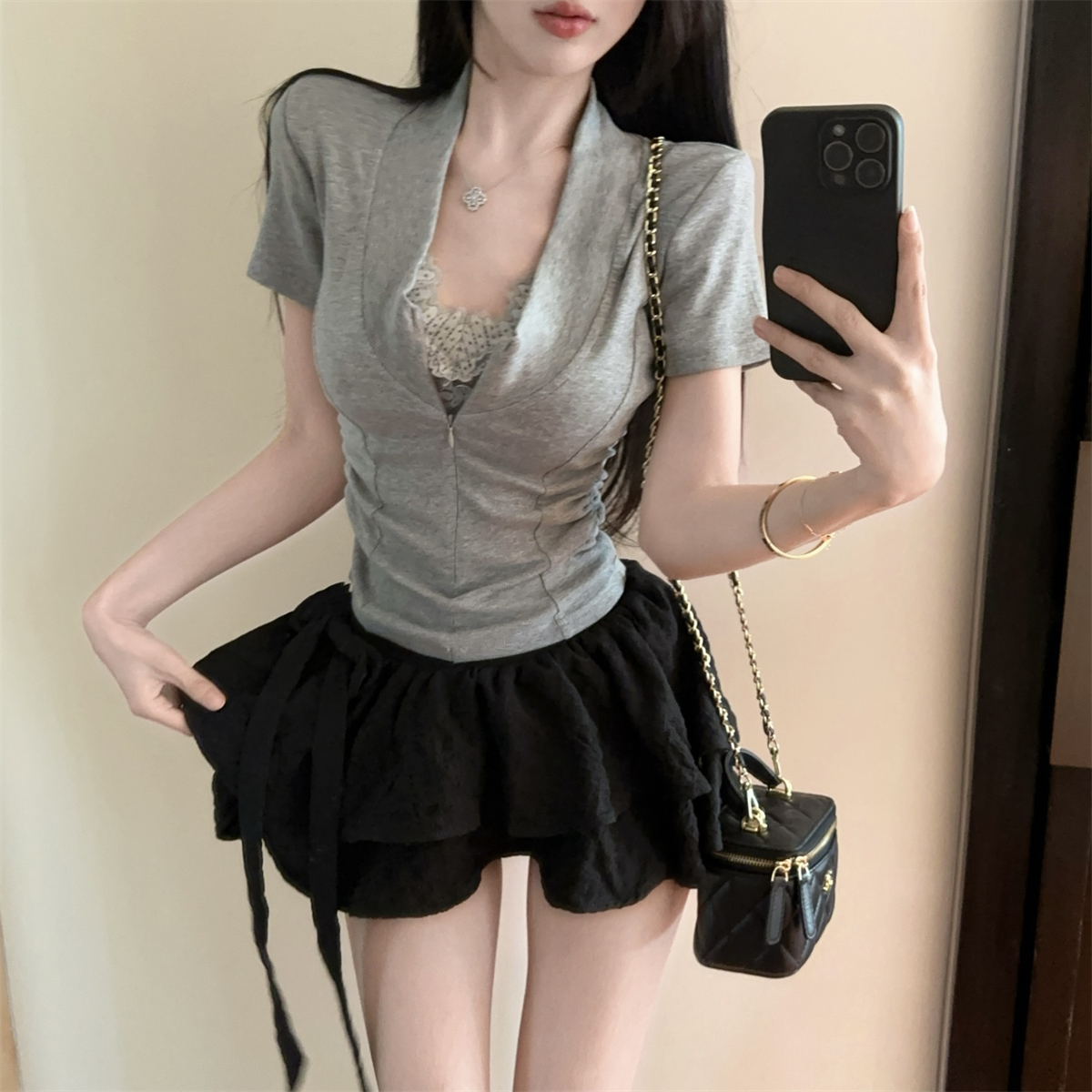 Real shot of lace lace splicing fake two-piece short-sleeved sweet and spicy top for women short-sleeved T-slim women summer