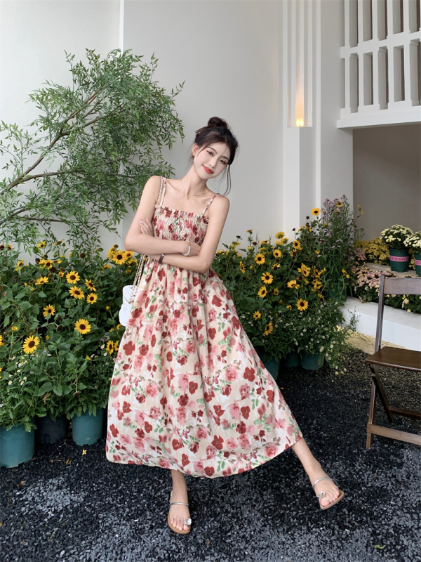 Retro chiffon flower print fairy French floral suspender skirt slimming summer new dress