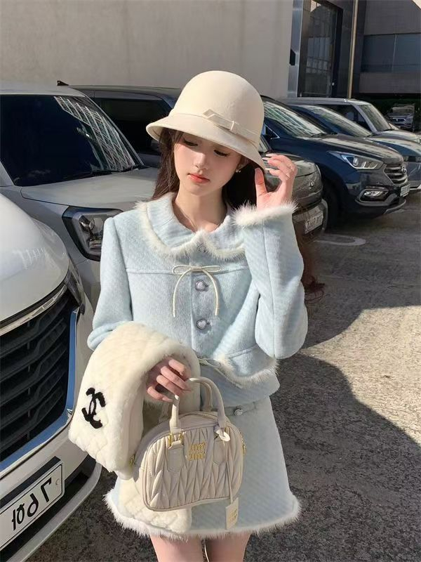 New Year's celebrity style small fragrance set winter solid color sweet new fashionable warm slim short jacket + short skirt