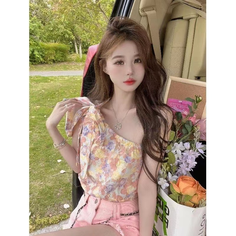 Women's design straps short waist folds retro temperament hot girl printed oblique collar off-shoulder vest women summer