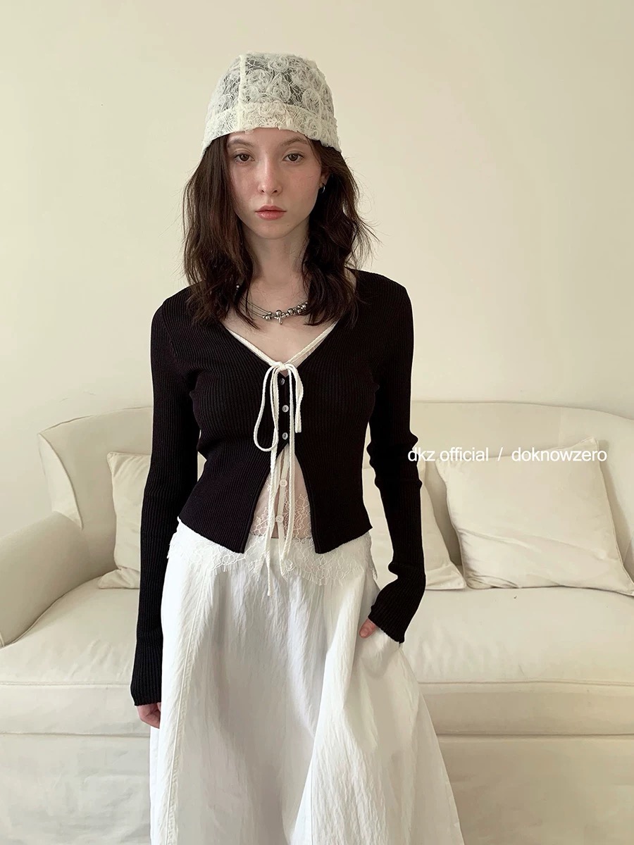 DKZ fake two-piece lace spliced ​​knitted cardigan jacket for women's new spring atmosphere top