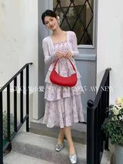 碎花吊帶蛋糕裙女2025春夏新款茶歇法式收腰顯瘦甜美氣質連衣裙