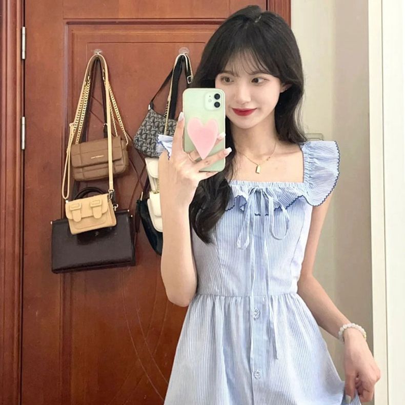 Summer blue suspender dress with gentle style, lively milky sweet age-reducing long skirt, small first love, sweet and tall