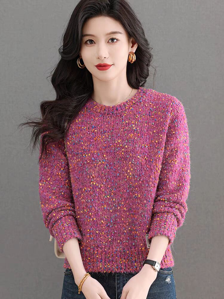 Women's round neck floral sweater 2025 new loose and fashionable knitted sweater outside and inside small base shirt