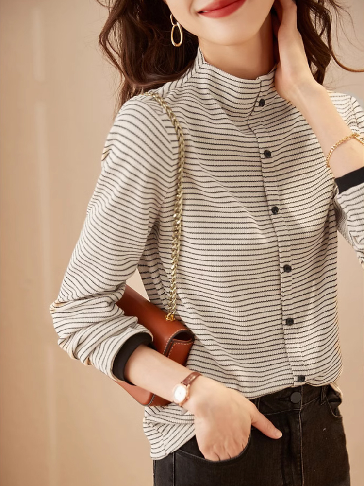 Striped half-high neck long-sleeved base shirt for women 2025 spring and autumn new style design niche temperament age-reducing French top