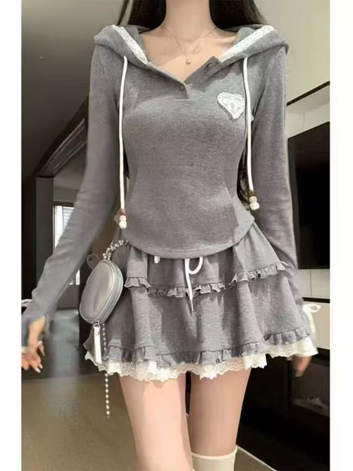 Reese Withers Gray Girl Early Autumn Pure Slim Slim Hooded Top + Skirt Set