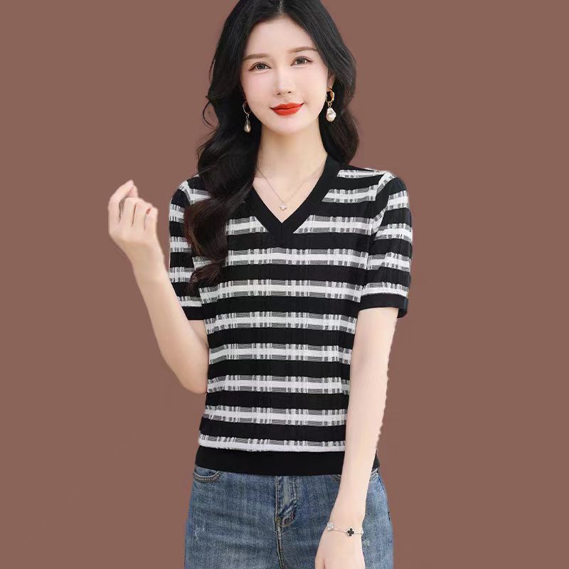 黑白條紋短袖t恤女2025夏季新款寬鬆短款v領薄款上衣冰絲針織小衫
