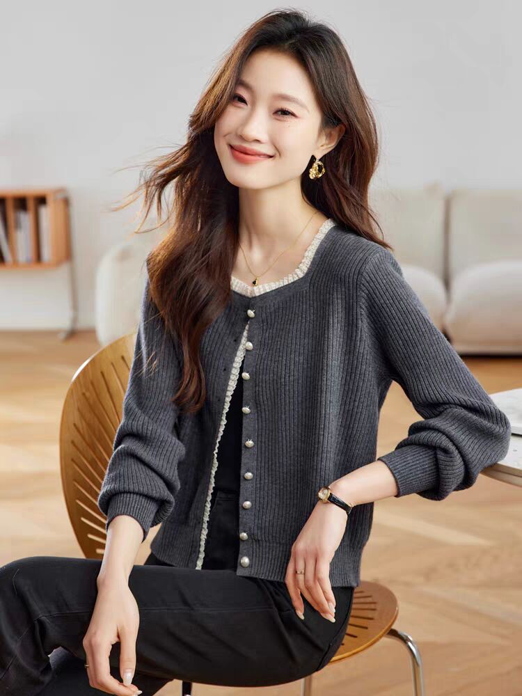 Small lace edge collar knitted cardigan for women in 2025 spring and autumn new super beautiful outerwear sweater jacket top