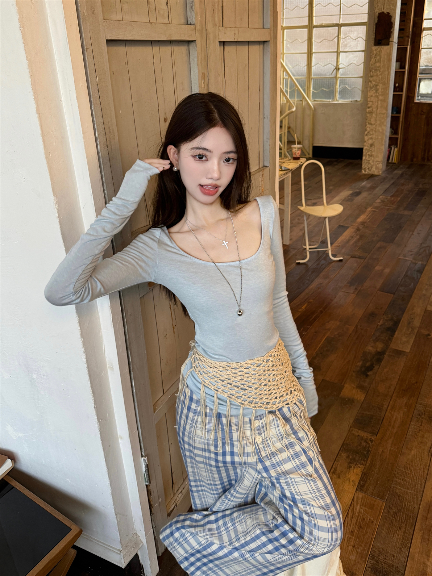 Real shot~Long-sleeved T-shirt American slim bodysuit + blue plaid wide-leg pants