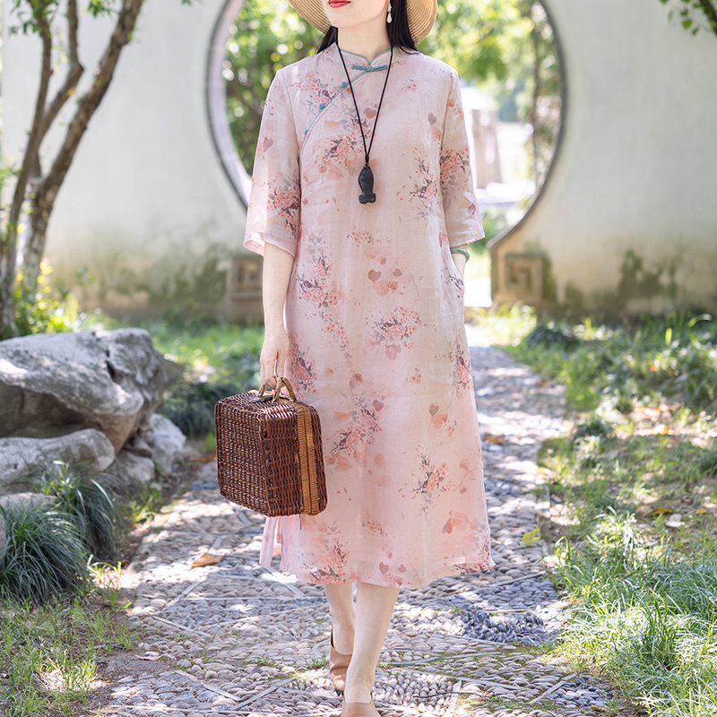 2025 fresh and elegant improved cheongsam summer ramie daily commuter retro literary cotton linen Chinese dress for women
