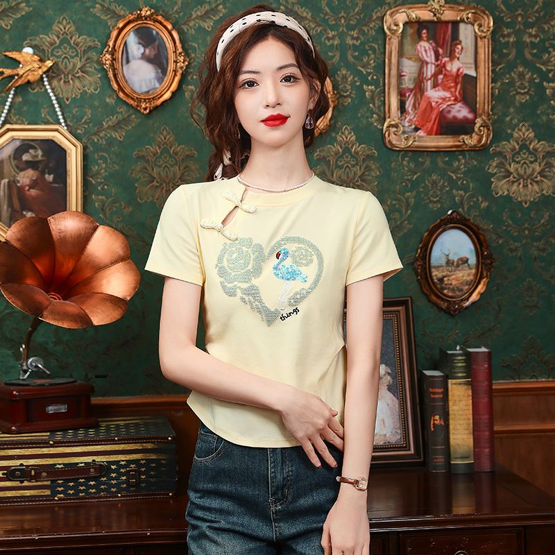 實拍白色愛心刺繡短袖t恤女夏季2025新款新中式國風設計感修身潮
