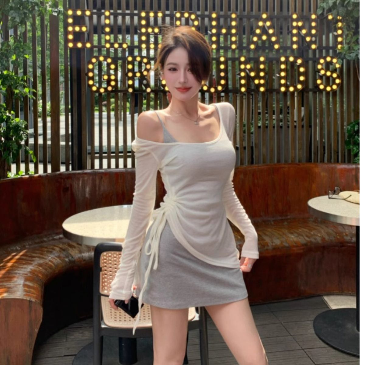 御姐一整套穿搭甜辣套裝女初秋不規則褶皺罩衫+絕美吊帶裙兩件套