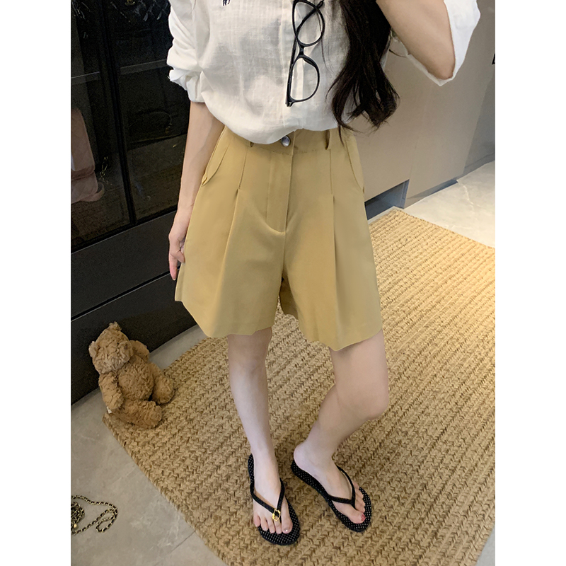 Real shot!  2025 summer new style Hong Kong style Korean loose suit pants casual wide-leg shorts for women