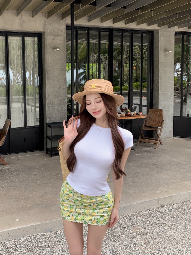 Real shot, lemon fresh summer hip-packing ultra short skirt + front shoulder waist-hugging solid color short-sleeved T-shirt