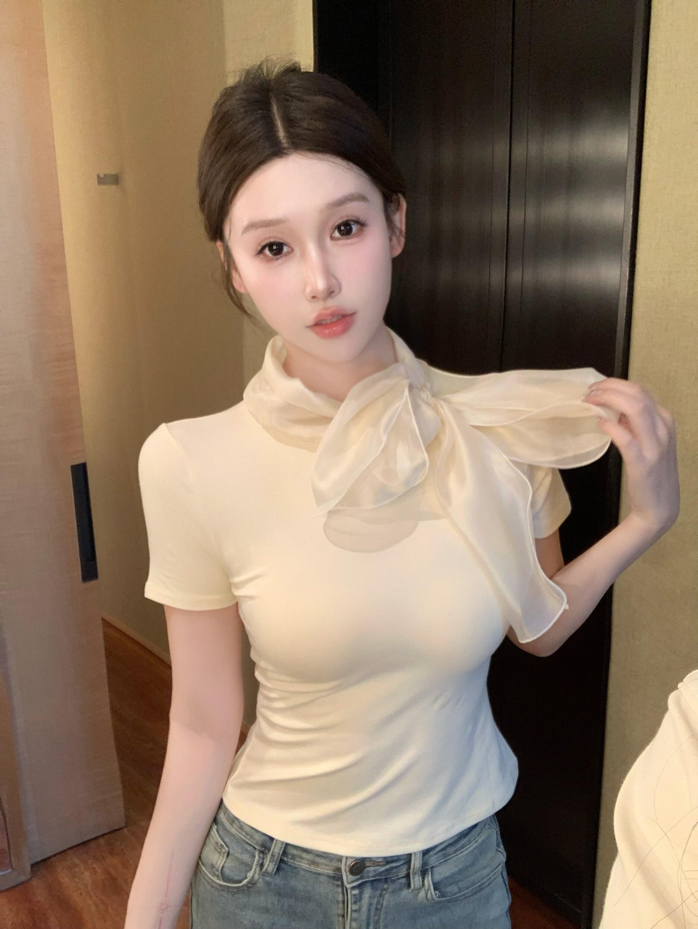 Real photo of women's summer temperament niche short-sleeved top with bow tie slim T-shirt