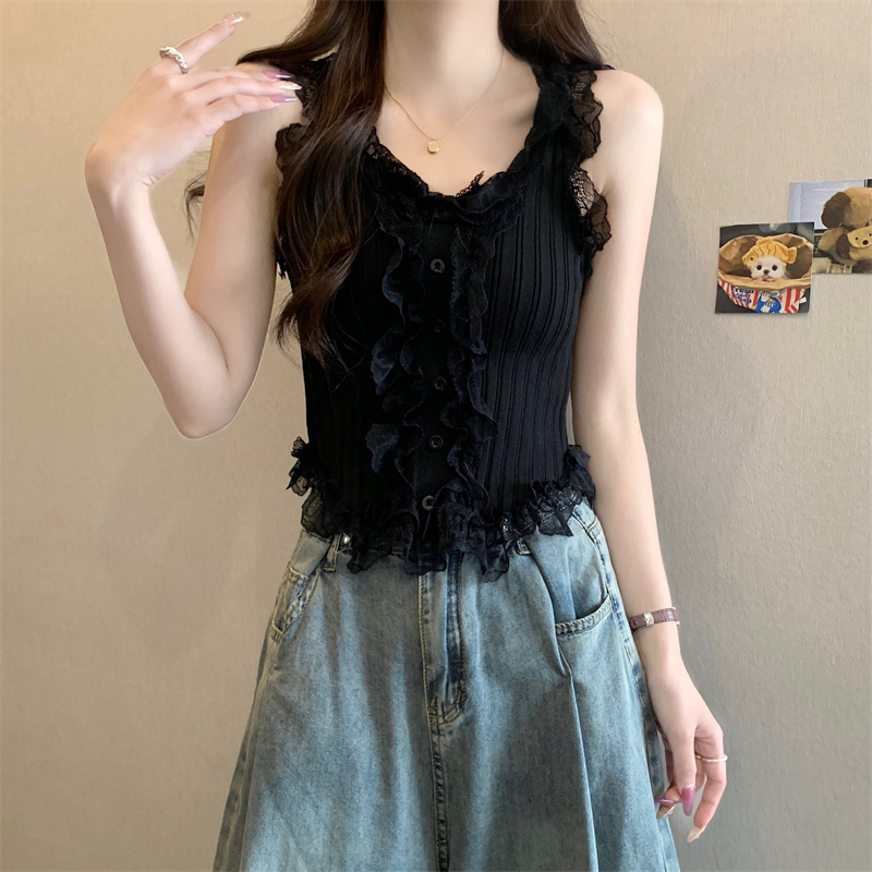 Real shot of sexy pure lace suspender vest hot girl fungus lace tight slim short top