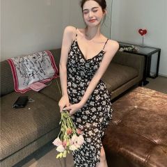 純欲風復古開叉吊帶連衣裙夏季性感顯瘦碎花