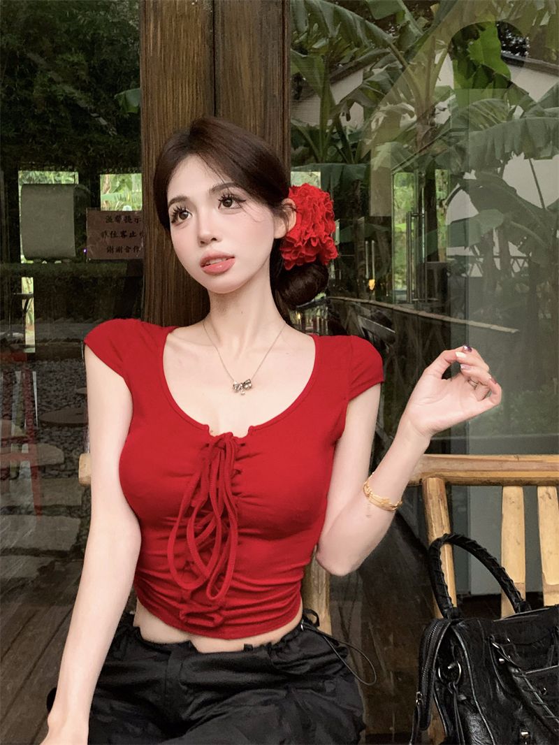 辣妹綁帶低領短袖正肩T恤女夏季收腰緊身內搭紅色短款絕美小上衣