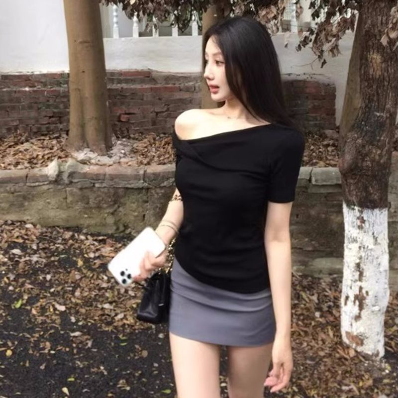 彩棉羅紋氣質露肩短袖T恤女夏季別致修身百搭斜肩上衣