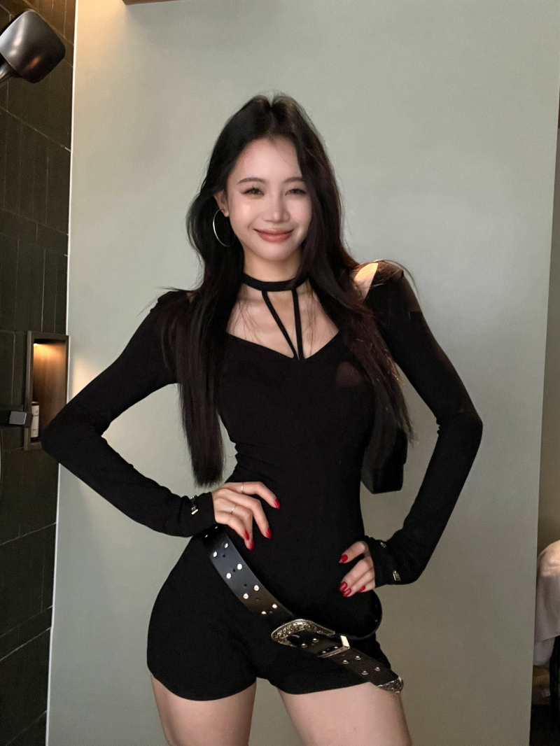 Real shot of black jumpsuit women's spring and autumn jumpsuit design slim fit neck hollow hot girl shorts