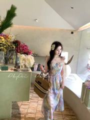 2025春夏新多巴胺吊帶韓日少女減齡顯瘦ins潮chic港風度假F連衣裙