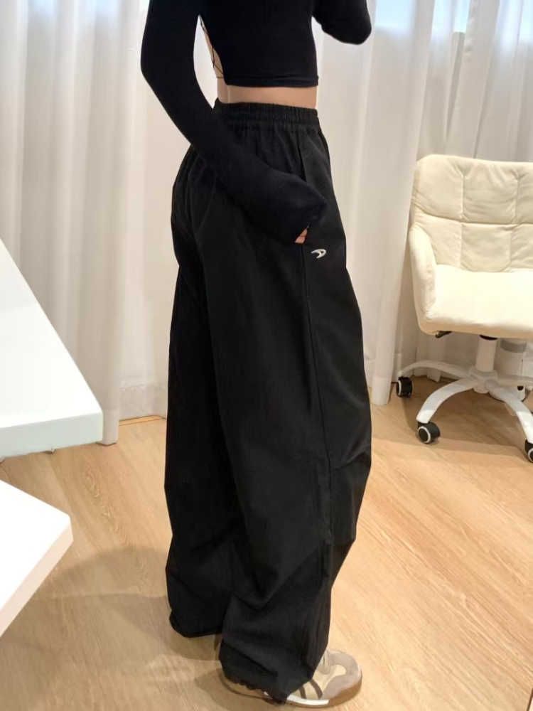 黑色美式工裝闊腿褲女春季新款大碼胖mm高腰顯瘦遮胯運動傘兵褲子