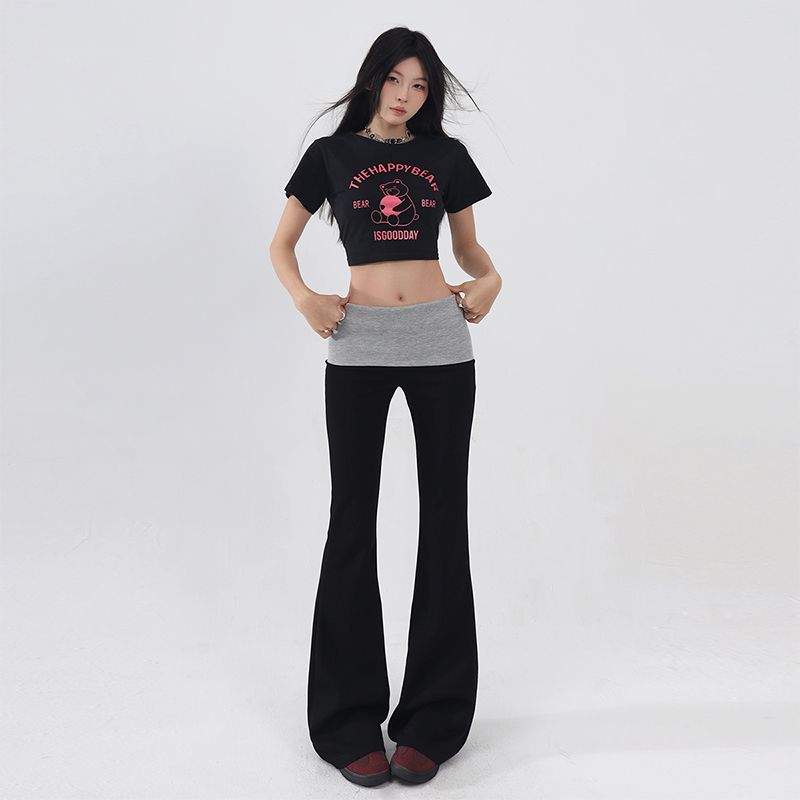 Real shot of 2025 spring fashion trend casual pants for women high waisted flared pants