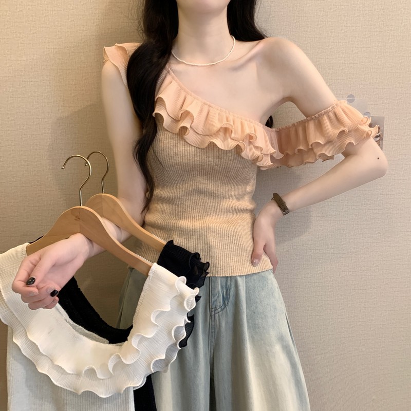 Real shot of the new summer design, pure and beautiful off-shoulder ruffled spliced ​​short short-sleeved knitted sweater