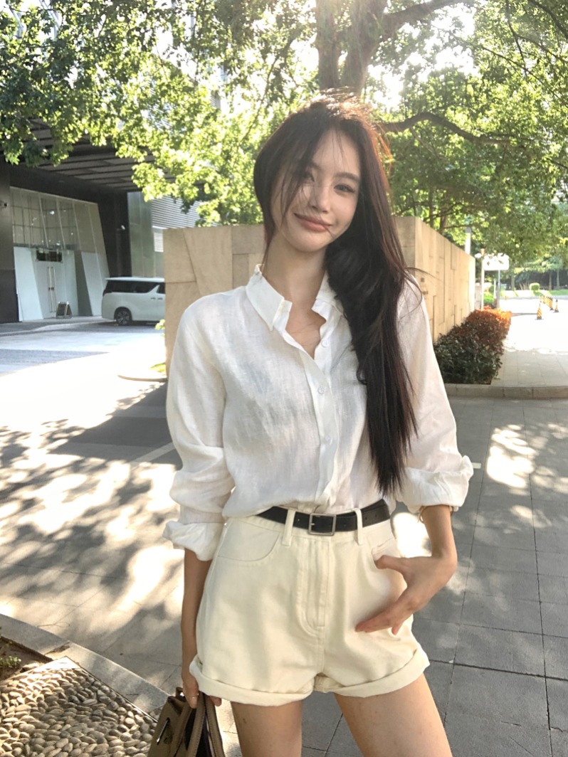 Real photo of linen quality shirt excellent style thin top + wide style thin denim shorts