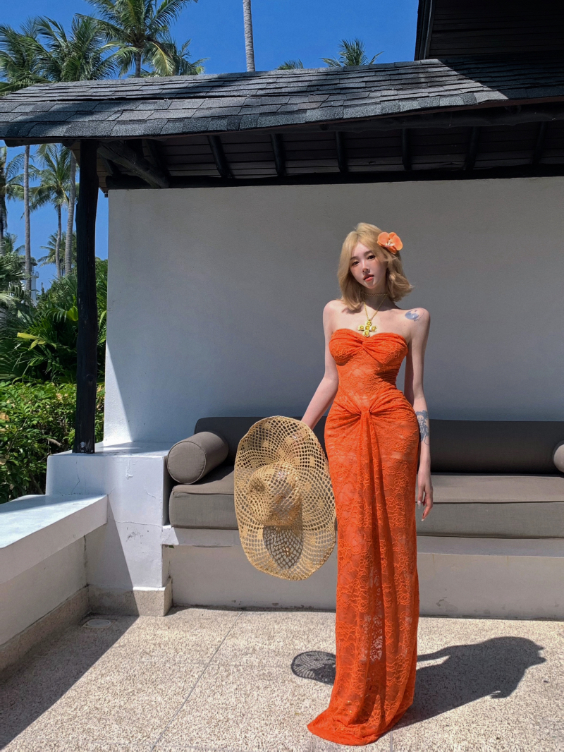 Real shot of orange hollow lace hip-wrinkled strapless pure sexy long dress dress