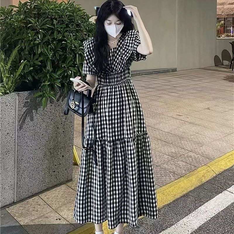 Short-sleeved long French retro waist-closing to make you look thin and thin for women's summer mid-length skirt