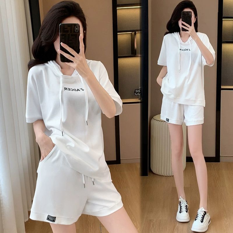 時尚休閒短袖套裝女夏季新款洋氣寬鬆連帽運動服百搭短褲兩件