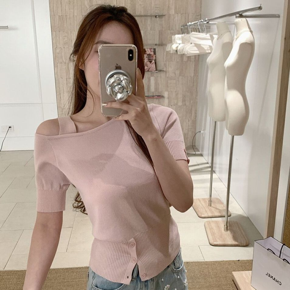 AS OFFICIAL博薦韓系氛圍感下擺開衩設計露肩小衫女裝針織衫